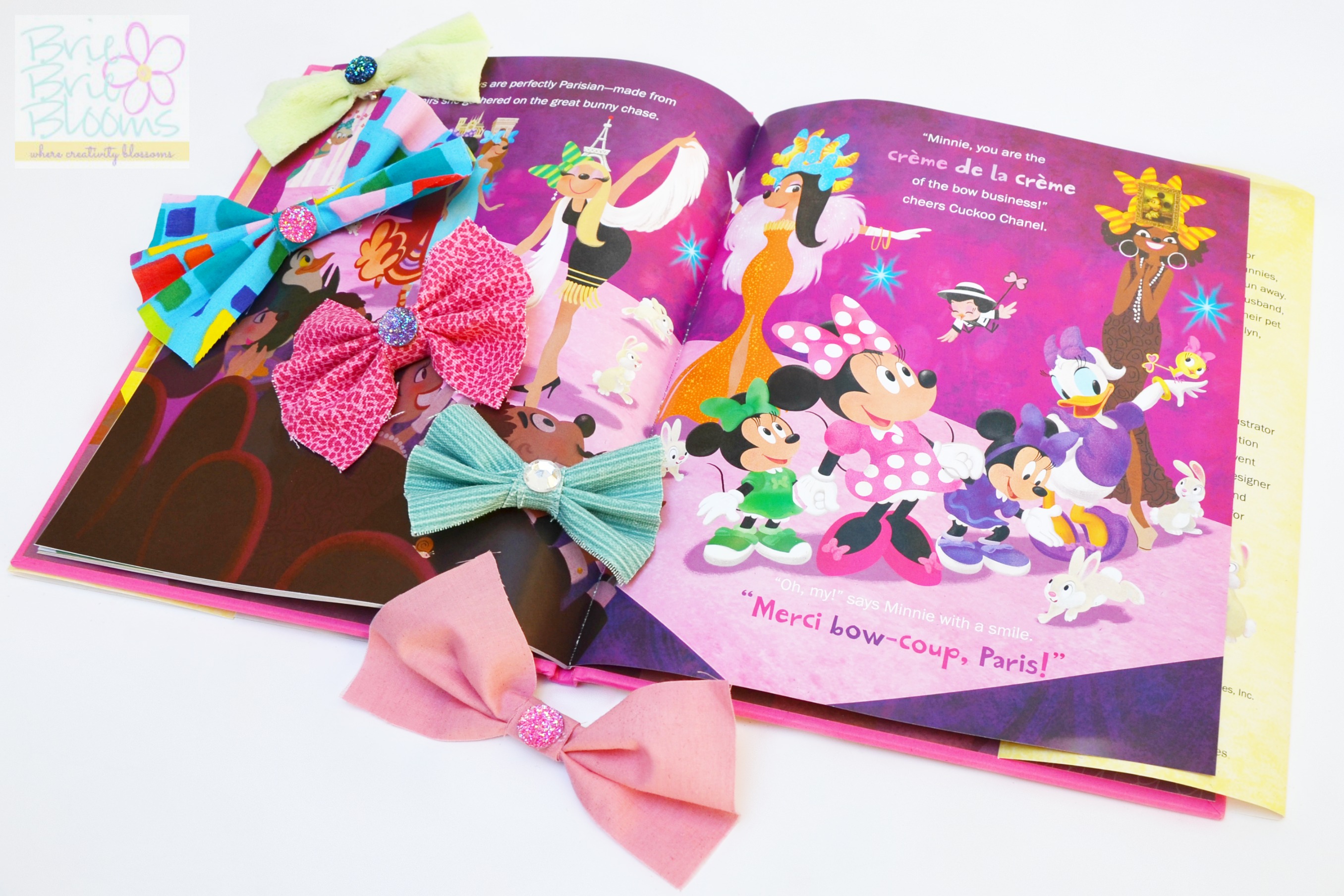 Minnie-in-Paris-book-with-snap-bows