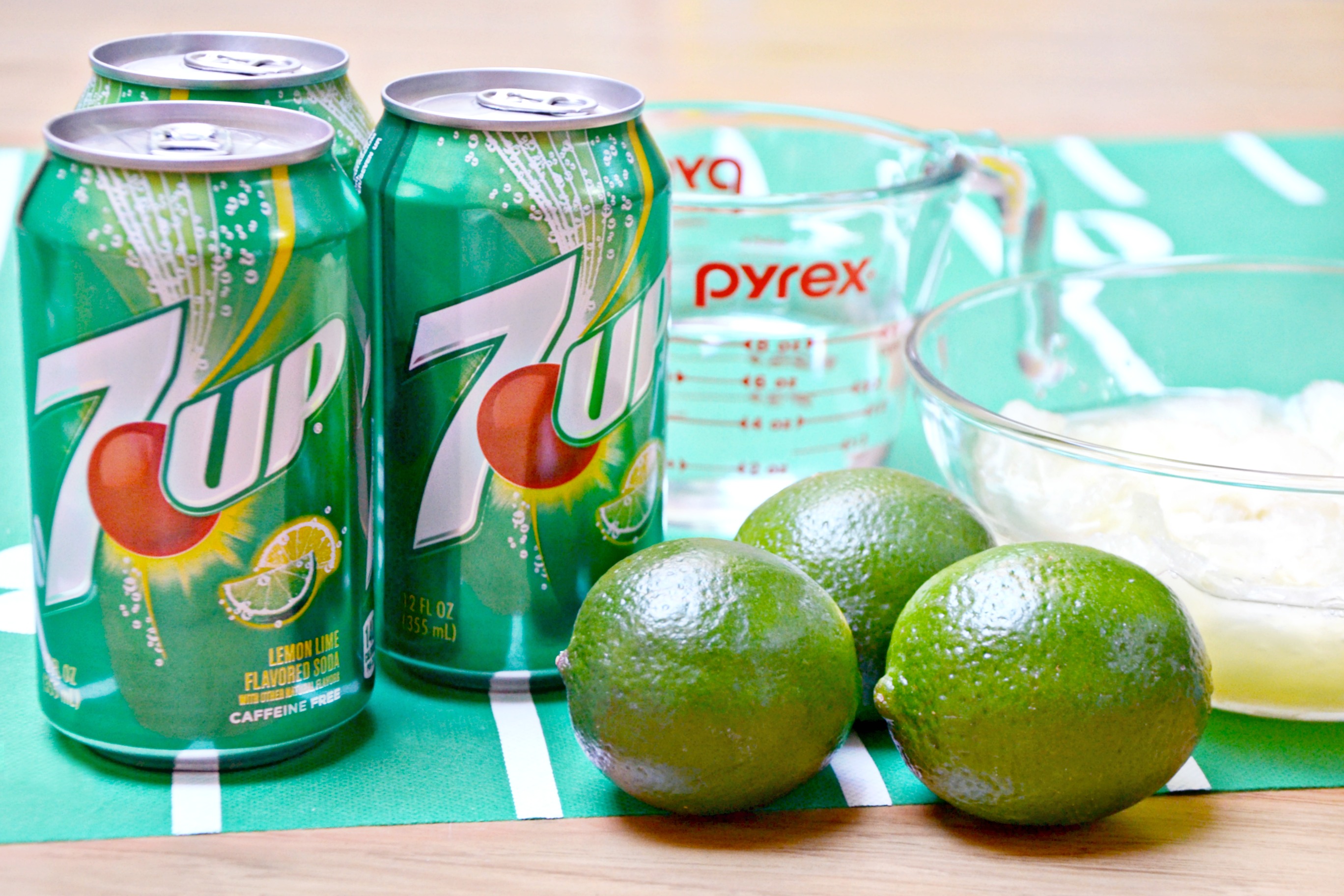 7UP® Game Day Rita Recipe - Brie Brie Blooms