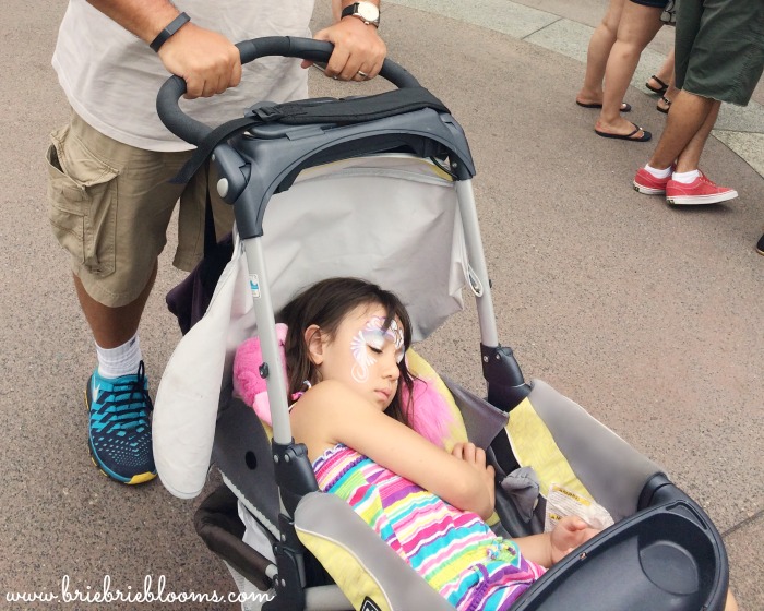 Stroller decorating 2024 ideas disney