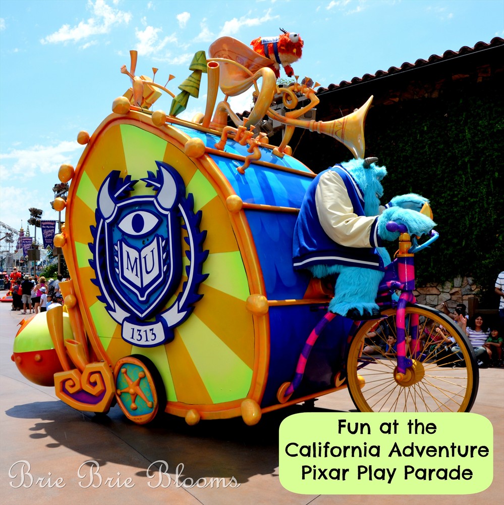Fun at the California Adventure Pixar Play Parade (3)