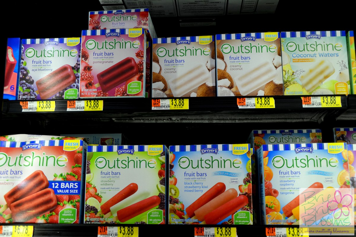 Sharing a Healthy Snack with Outshine Fruit Bars at Walmart #RealFruitBar #shop #cbias