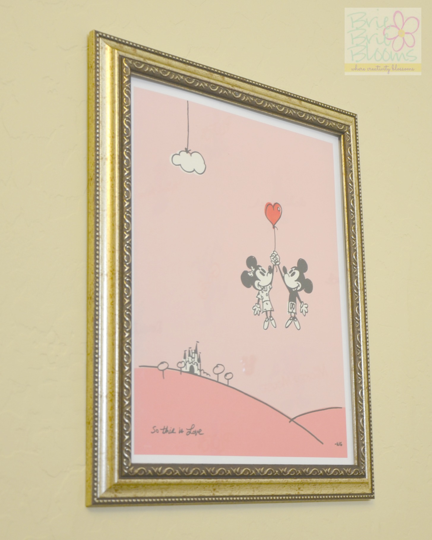 Mickey and Minnie love print