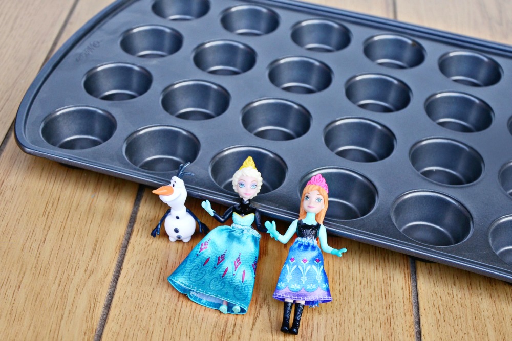 Frozen toy ice cups are easy to make with a muffin tin.
