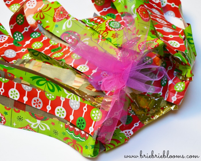 recycled-gift-wrap-skirt