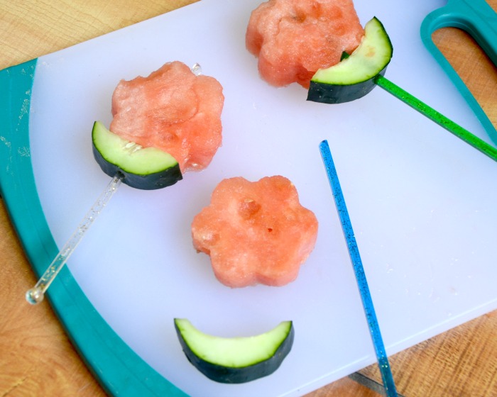 cucumber-watermelon-pops-tutorial