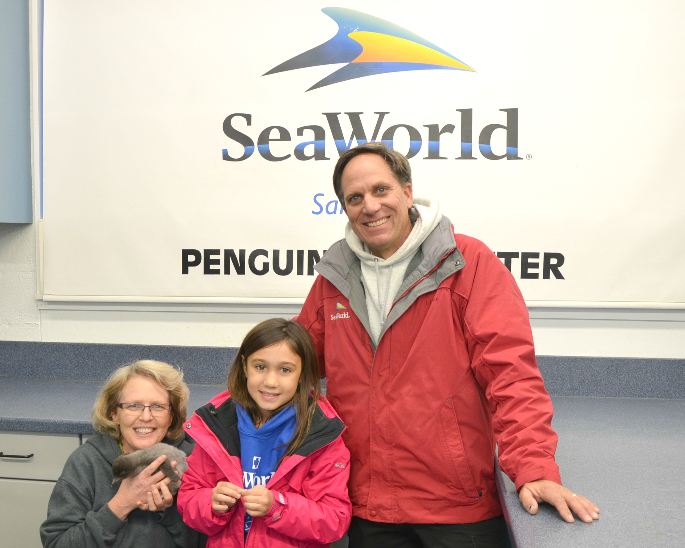 SeaWorld-San-Diego-penguin-education