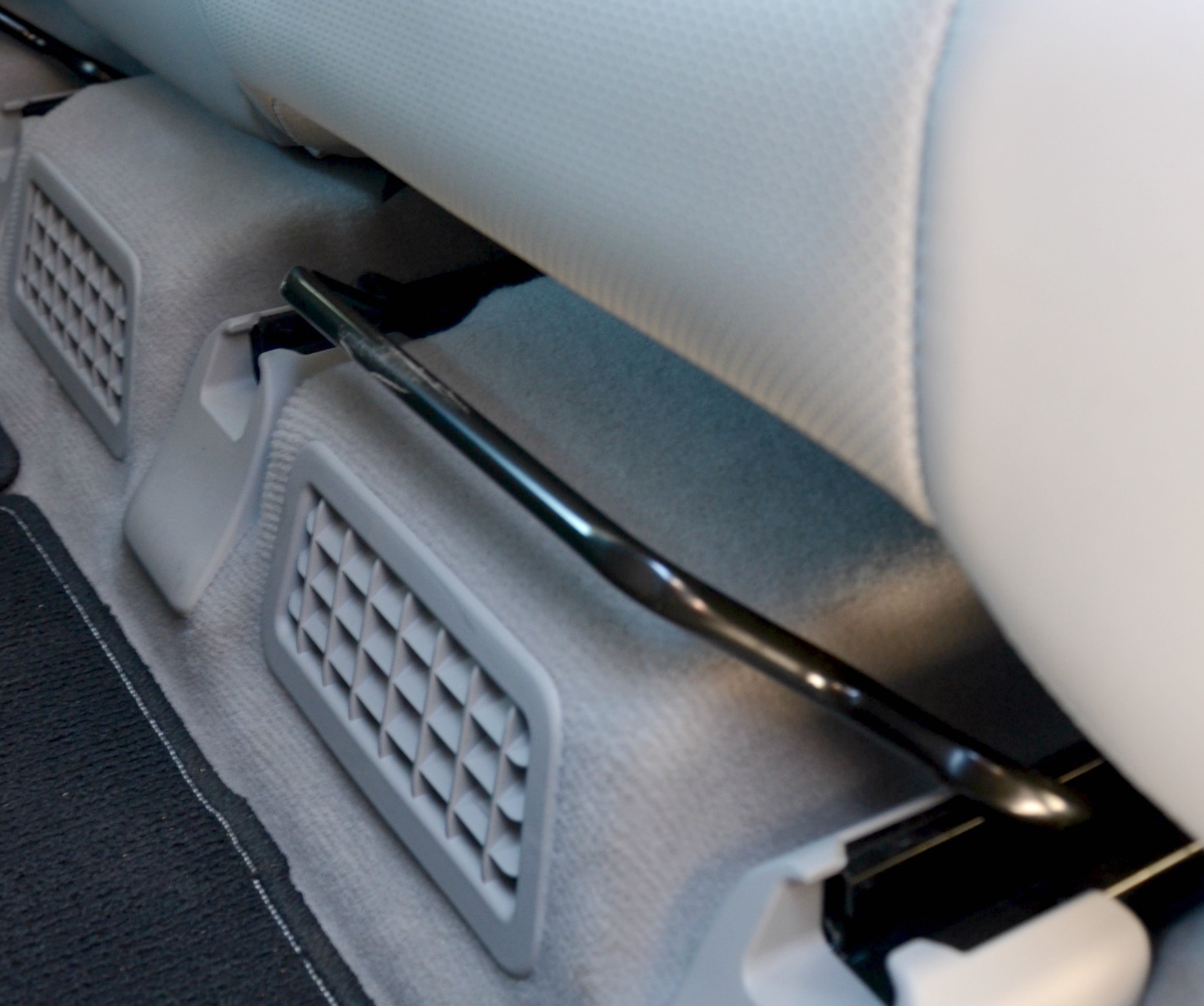 Lexus RX 450h hybrid air vents