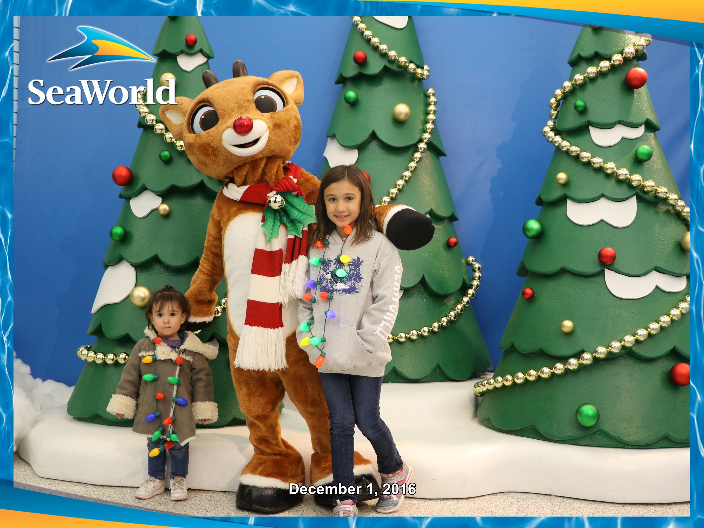 Christmas at SeaWorld Rudolph PhotoPass