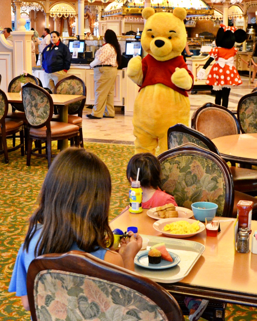 Disneyland Character Dining Plaza Inn Tips Brie Brie Blooms