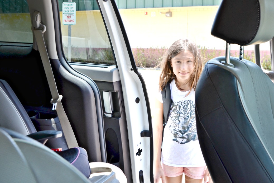 My Sports Mom Back to School Tips help me get through the busiest time of year seamlessly by making sure everyday my car includes the basic necessities. 