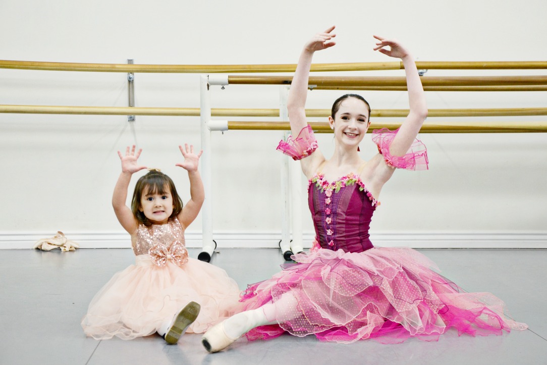 Phoenix Ballet Nutcracker 2017 ballerina Brie Brie Blooms