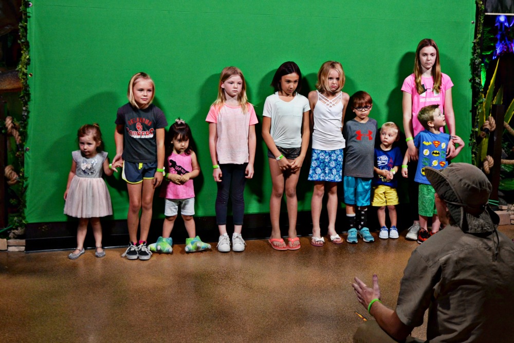 Host the ultimate dinosaur party at Pangaea Land of the Dinosaurs in Scottsdale, Arizona. Each birthday child goes home with an awesome group photo.