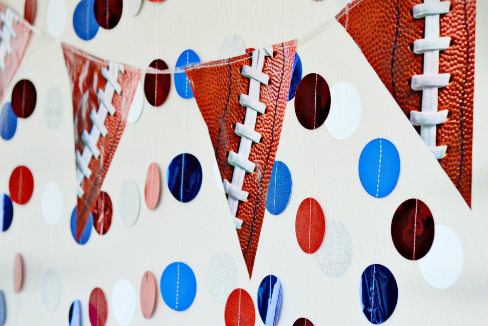 Hang an easy banner at your next college football party.
