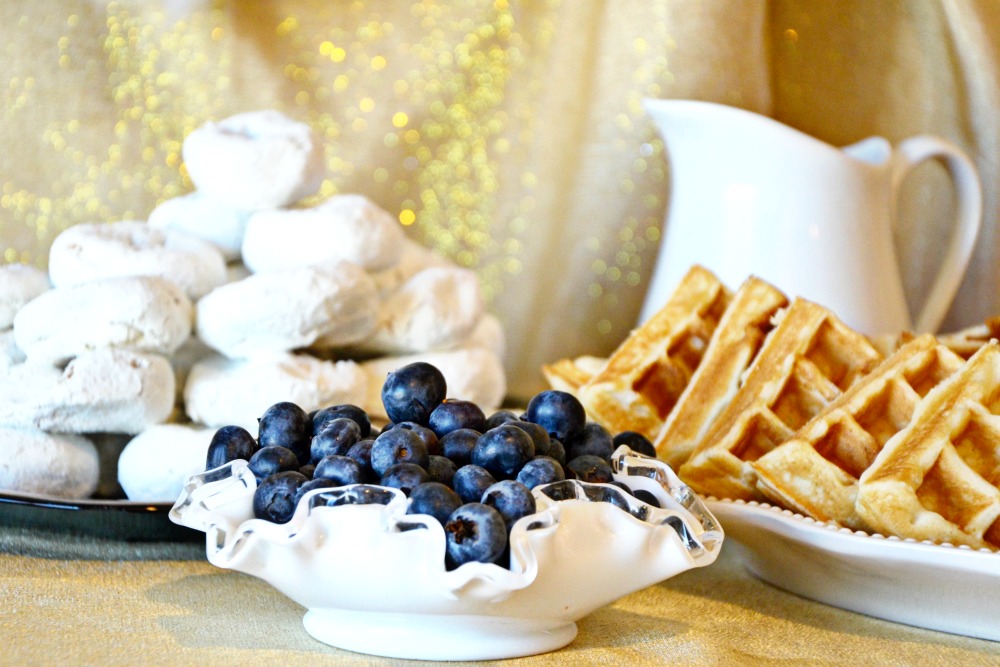 Brunch items are perfect for a twinkle twinkle little star party.