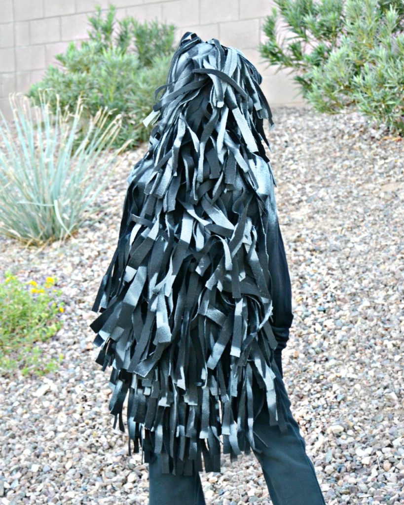 The back on this easy DIY porcupine costume is awesome.